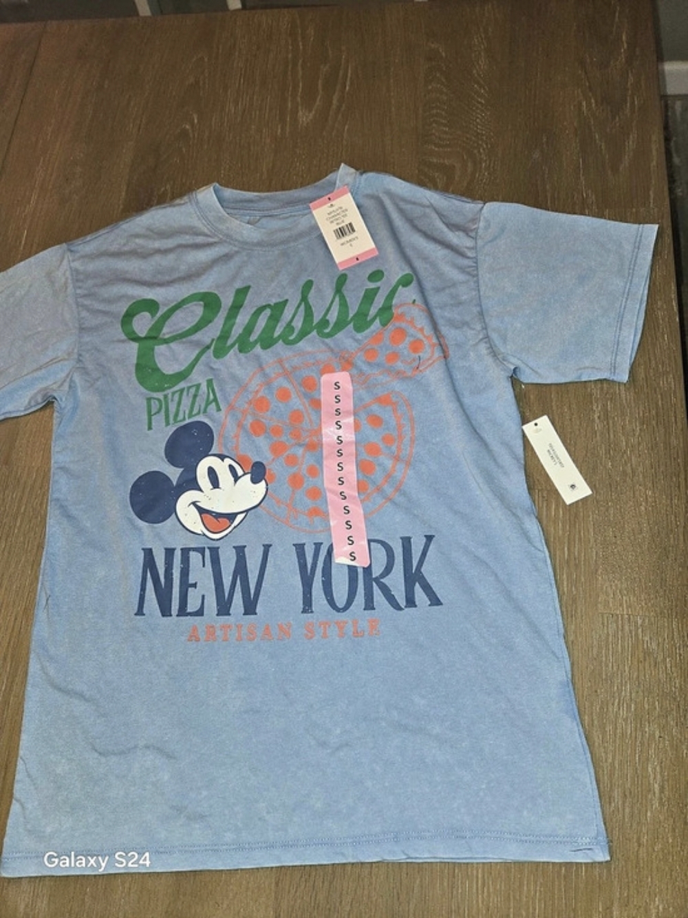 Disney Character Retro Tee Women Mickey Mouse Graphic Tee Size Small NWT
